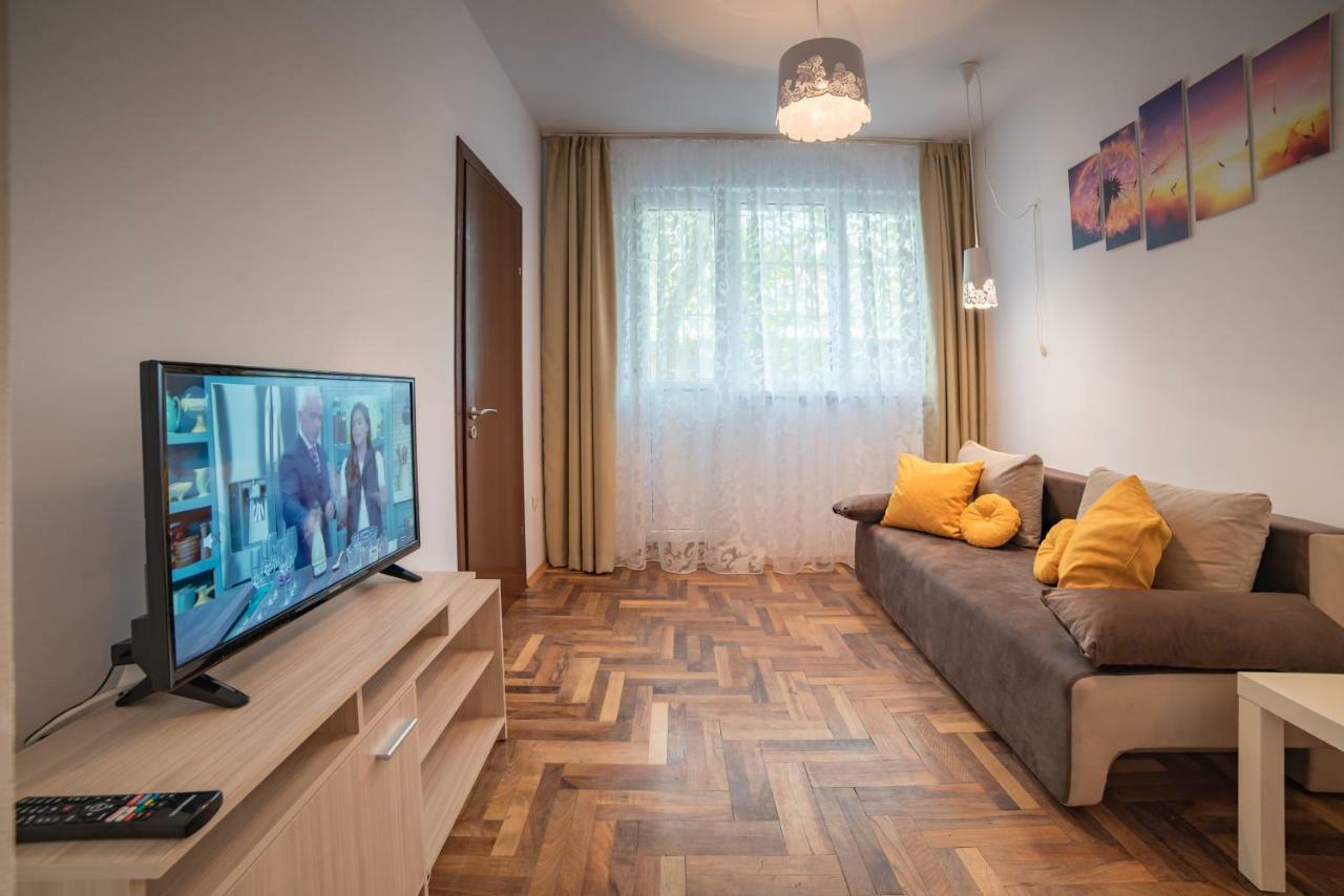 Comfort.Chic.Charming Apt With Terrace Near Ndk Sofia Ngoại thất bức ảnh
