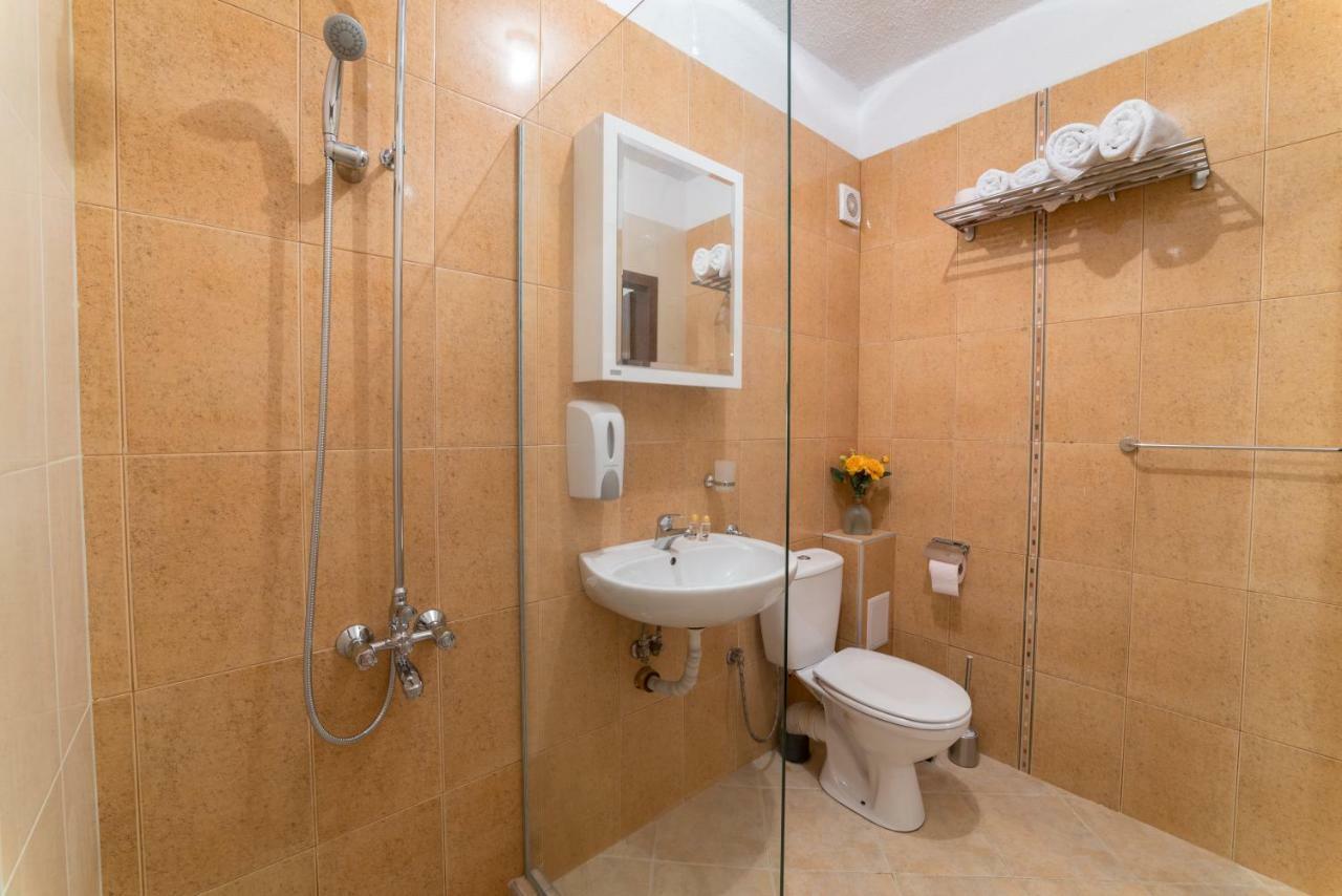 Comfort.Chic.Charming Apt With Terrace Near Ndk Sofia Ngoại thất bức ảnh