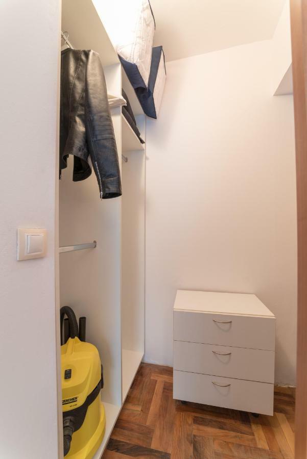 Comfort.Chic.Charming Apt With Terrace Near Ndk Sofia Ngoại thất bức ảnh