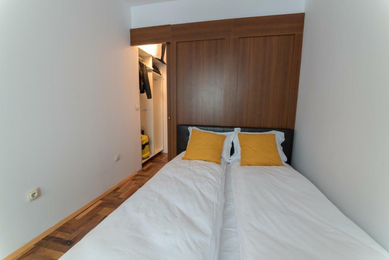 Comfort.Chic.Charming Apt With Terrace Near Ndk Sofia Ngoại thất bức ảnh