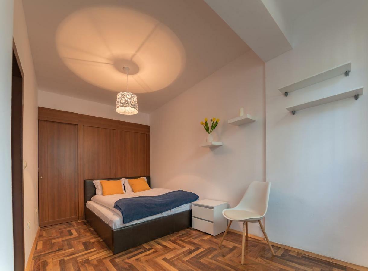 Comfort.Chic.Charming Apt With Terrace Near Ndk Sofia Ngoại thất bức ảnh